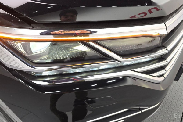 2023 Volkswagen Touareg с пробегом 60 773 км