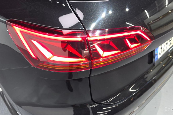 2023 Volkswagen Touareg с пробегом 60 773 км