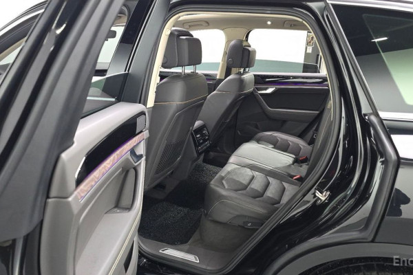 2023 Volkswagen Touareg с пробегом 60 773 км