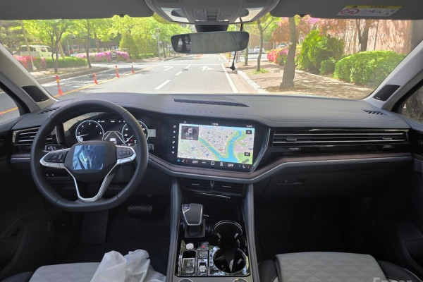 2025 Volkswagen Touareg с пробегом 21 км