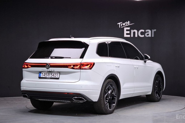 2024 Volkswagen Touareg с пробегом 5 655 км
