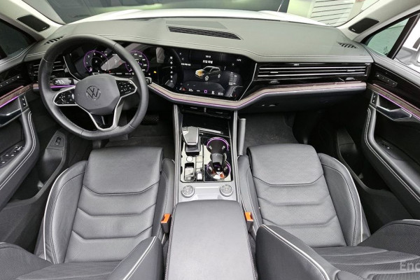 2024 Volkswagen Touareg с пробегом 5 655 км