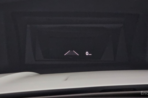 2024 Volkswagen Touareg с пробегом 5 655 км