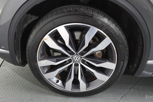 2020 Volkswagen Touareg с пробегом 154 466 км