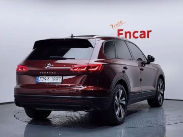 2023 Volkswagen Touareg с пробегом 37 764 км