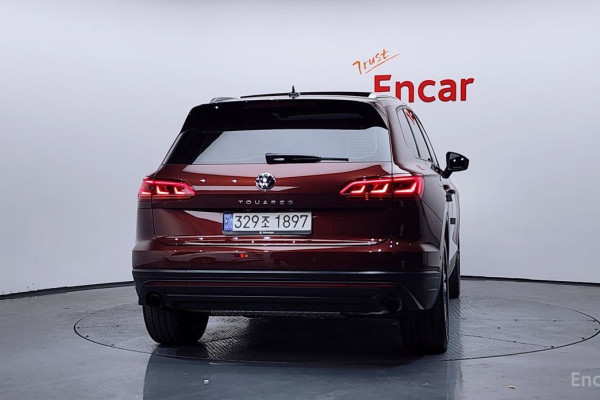 2023 Volkswagen Touareg с пробегом 37 764 км