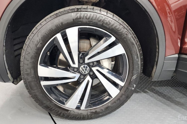 2023 Volkswagen Touareg с пробегом 37 764 км