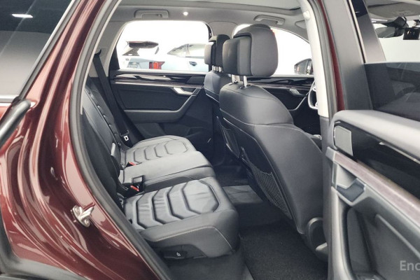 2023 Volkswagen Touareg с пробегом 37 764 км