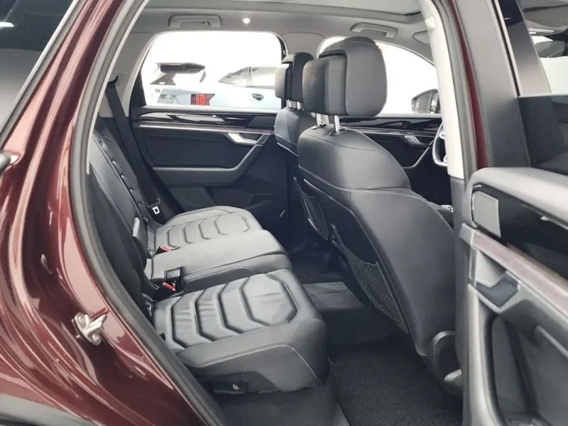2023 Volkswagen Touareg с пробегом 37 764 км