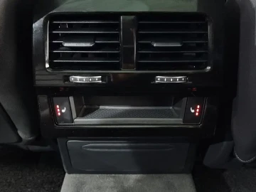 2023 Volkswagen Touareg с пробегом 37 764 км