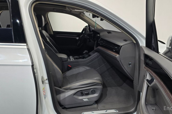 2023 Volkswagen Touareg с пробегом 47 471 км