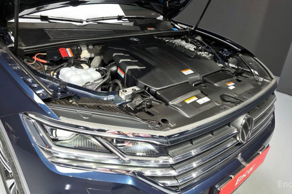 2023 Volkswagen Touareg с пробегом 29 723 км