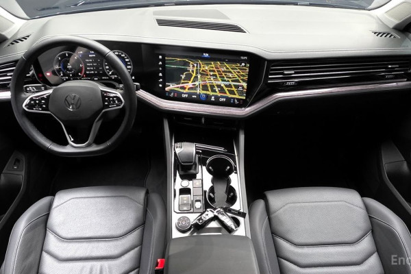2023 Volkswagen Touareg с пробегом 29 723 км