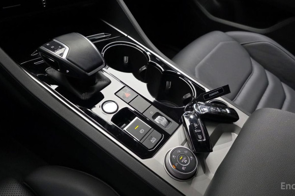 2023 Volkswagen Touareg с пробегом 29 723 км