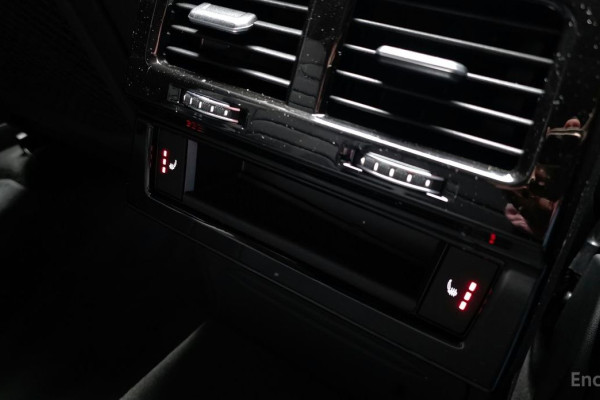 2023 Volkswagen Touareg с пробегом 29 723 км