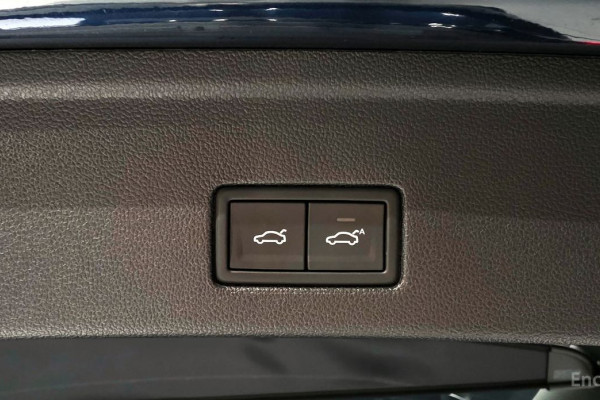 2023 Volkswagen Touareg с пробегом 29 723 км