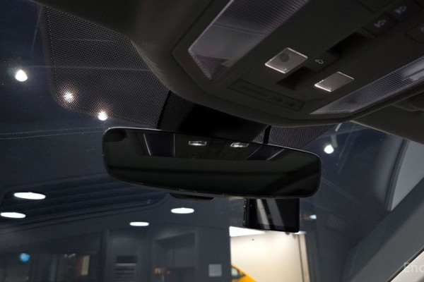 2023 Volkswagen Touareg с пробегом 29 723 км