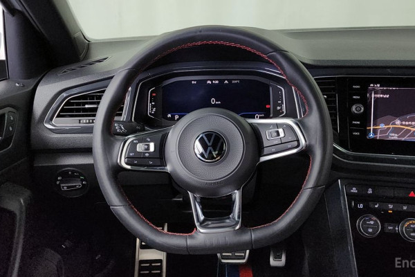 2021 Volkswagen T-Roc с пробегом 57 732 км