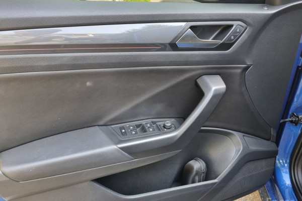 2022 Volkswagen T-Roc с пробегом 47 021 км