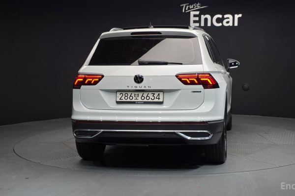 2022 Volkswagen Tiguan с пробегом 16 382 км