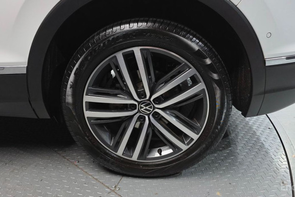 2022 Volkswagen Tiguan с пробегом 16 382 км