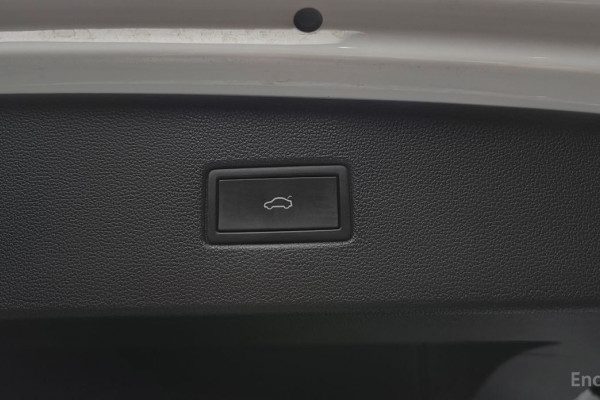 2022 Volkswagen Tiguan с пробегом 16 382 км