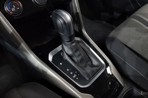 2022 Volkswagen T-Roc с пробегом 30 798 км