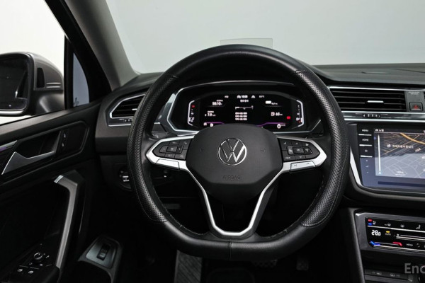 2023 Volkswagen Tiguan с пробегом 37 904 км