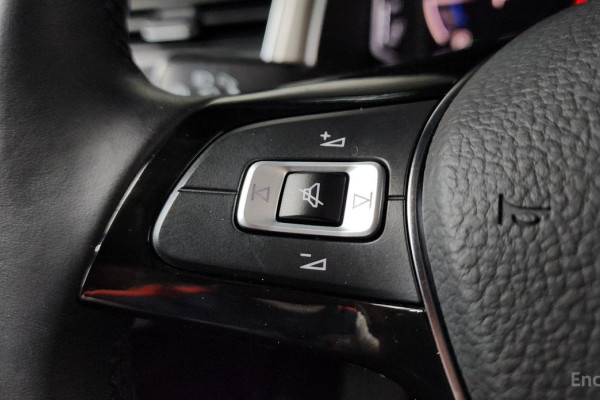 2022 Volkswagen T-Roc с пробегом 30 798 км