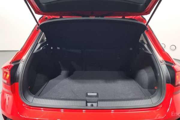 2022 Volkswagen T-Roc с пробегом 30 798 км