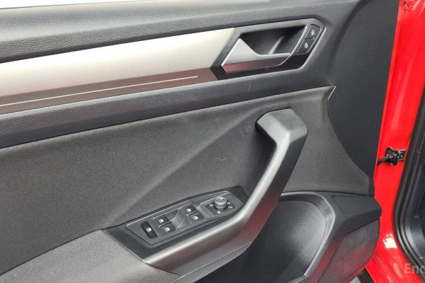 2022 Volkswagen T-Roc с пробегом 30 798 км