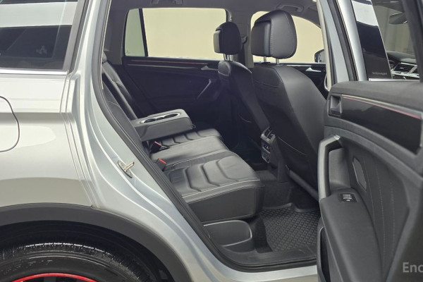 2021 Volkswagen Tiguan с пробегом 33 034 км