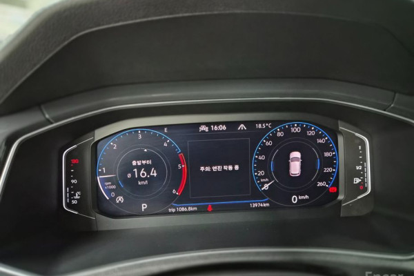 2021 Volkswagen T-Roc с пробегом 13 974 км