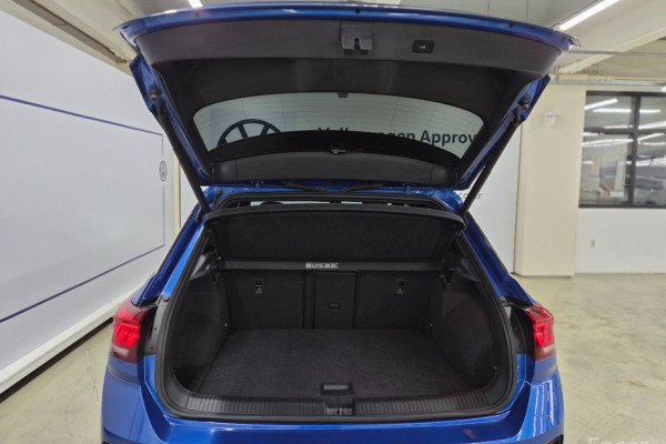 2021 Volkswagen T-Roc с пробегом 13 974 км