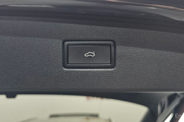 2021 Volkswagen Tiguan с пробегом 64 079 км