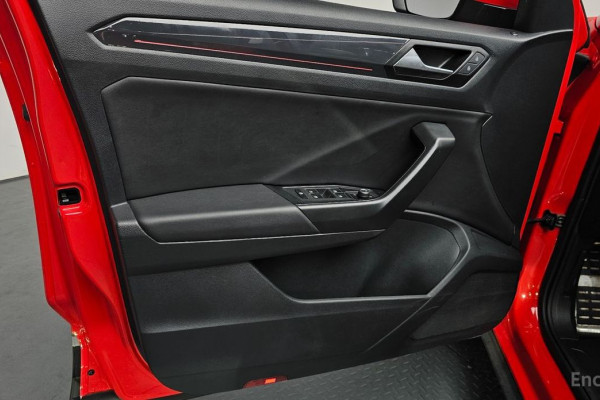 2021 Volkswagen T-Roc с пробегом 66 023 км