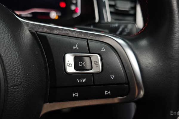 2021 Volkswagen T-Roc с пробегом 66 023 км