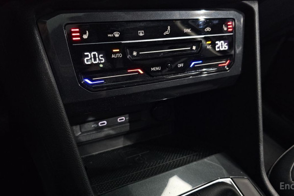 2021 Volkswagen Tiguan с пробегом 64 079 км