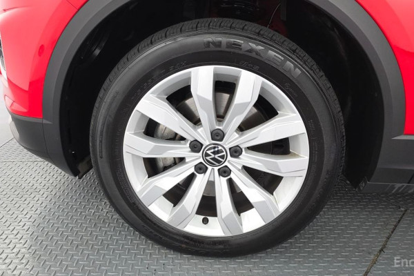 2021 Volkswagen T-Roc с пробегом 24 342 км