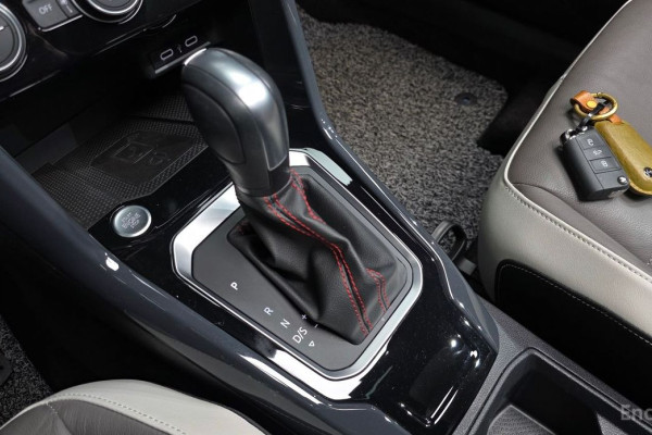 2021 Volkswagen T-Roc с пробегом 24 342 км