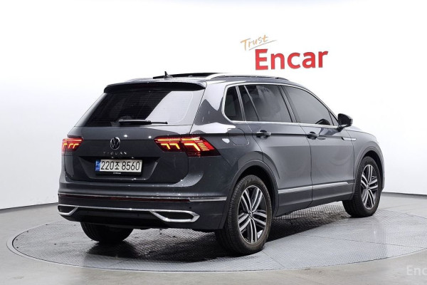 2023 Volkswagen Tiguan с пробегом 42 434 км