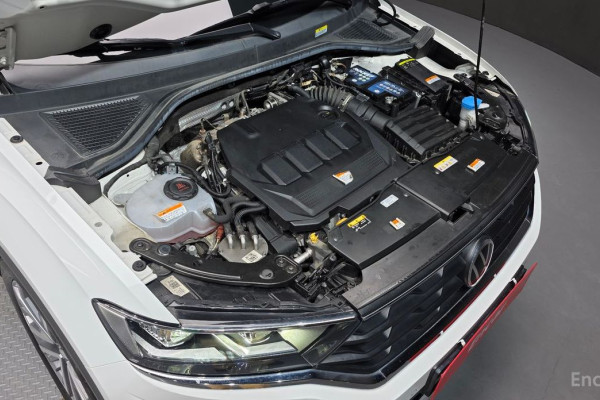 2022 Volkswagen T-Roc с пробегом 62 976 км