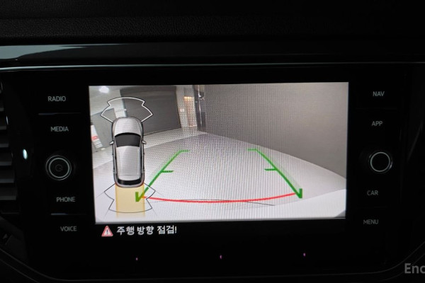 2022 Volkswagen T-Roc с пробегом 62 976 км