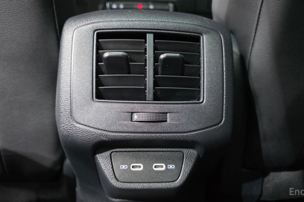 2022 Volkswagen T-Roc с пробегом 62 976 км