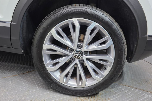 2022 Volkswagen T-Roc с пробегом 62 976 км