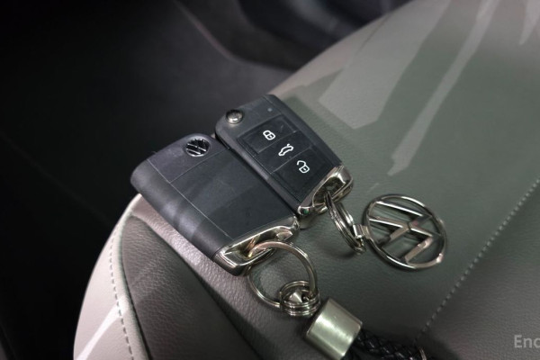 2022 Volkswagen T-Roc с пробегом 62 976 км