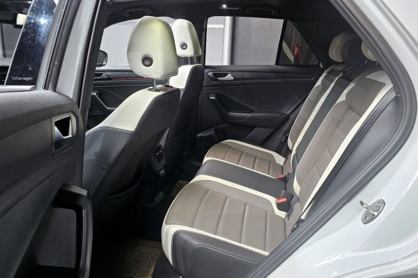 2022 Volkswagen T-Roc с пробегом 53 385 км