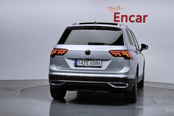 2022 Volkswagen Tiguan с пробегом 15 702 км