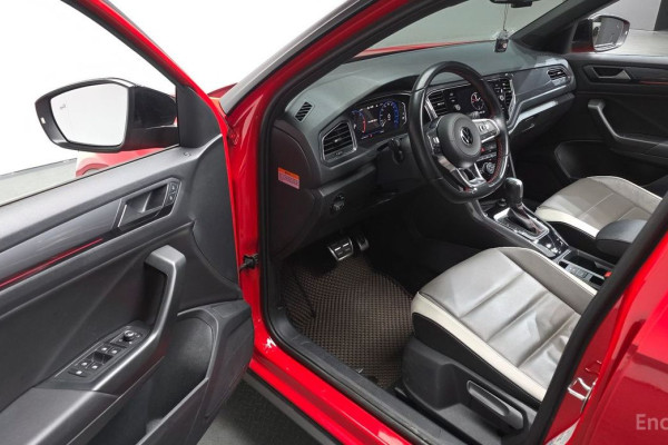 2022 Volkswagen T-Roc с пробегом 73 648 км