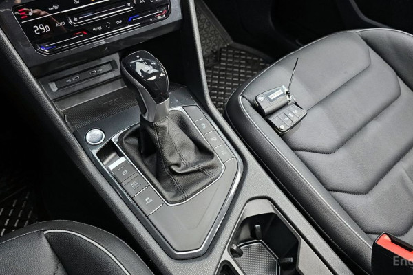 2022 Volkswagen Tiguan с пробегом 15 702 км